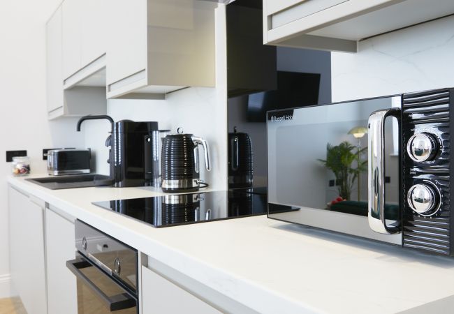 Apartment in Scarborough - The Salisbury  Deluxe 2 Bedroom Apartment with late check out & early check in Apartment in Scarborough - The Salisbury  Deluxe 2 Bedroom Apartment with late check out & early check in