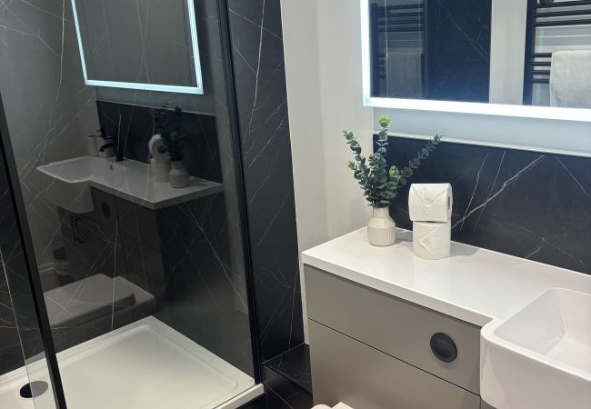 Apartment in Scarborough - The Westborough Luxury Classic 2 Bedroom Apartment  Apartment in Scarborough - The Westborough Luxury Classic 2 Bedroom Apartment