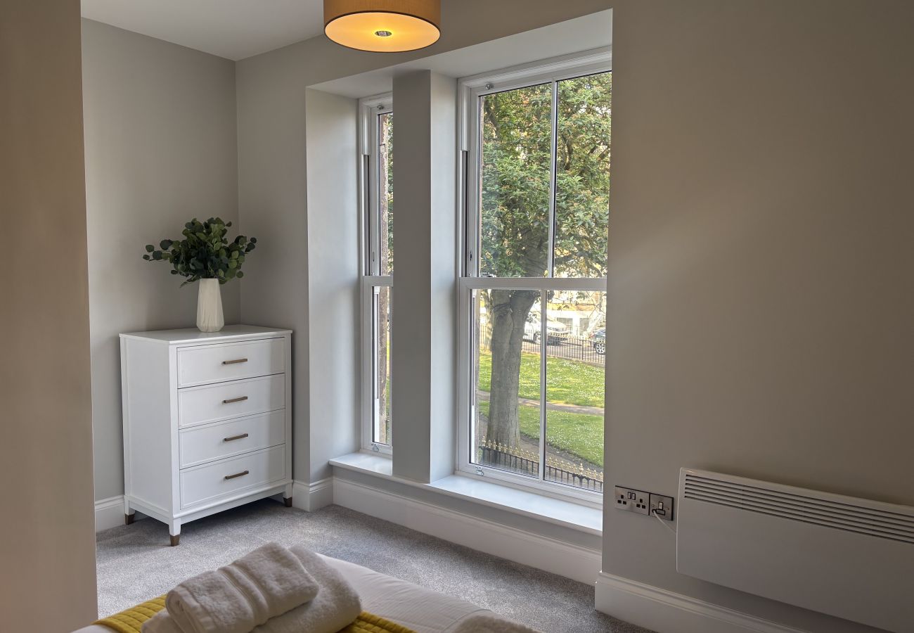 Apartment in Scarborough - The Westborough - 2 bed classic apartment 