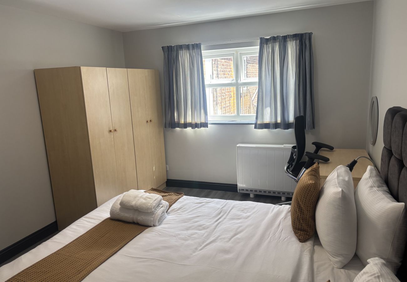 Apartment in Scarborough - Newborough 1 bedroom town centre apartment 